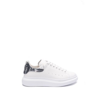 ALEXANDER MCQUEEN Sneakers Oversize Nere e Bianche SHOPenauer