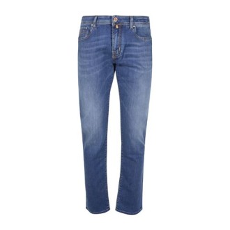 Jeans di Jacob Cohen, da uomo, colore denim. Modello in cotone elasticizzato, con cuciture a contrasto. Vita bassa e passanti. Design classico a cinque tasche. Applicazione posteriore con logosciarpa attaccata. Taglio slim, chiusura con bottone e zip nasc