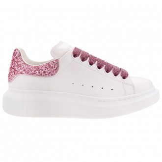 Oversized Sneaker With Glitter Oversized Sneaker With Glitter
