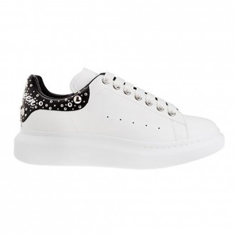 White Oversize Sneaker With Sliver Studs White Oversize Sneaker With Sliver Studs