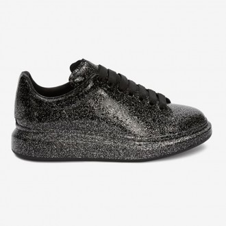Oversized Sneaker Oversized Sneaker