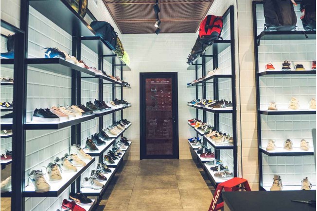 Sneakers Room