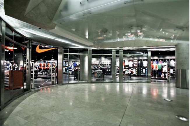 Nike Store Milano SHOPenauer