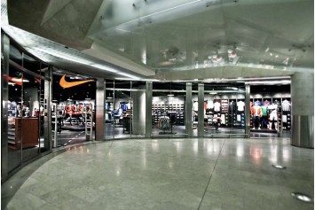 negozio nike verona centro