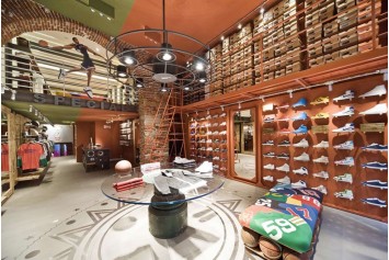 adidas milano store