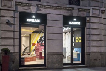 Adidas Originals Flagship Store Milano