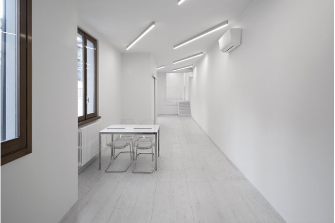 DMVB Showroom