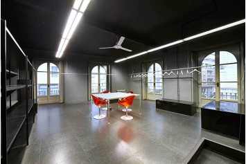 1stfloor Showroom
